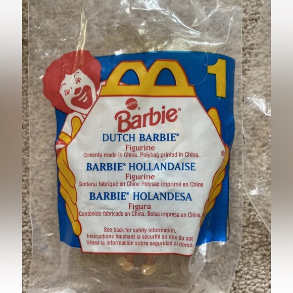 Vintage McDonald’s International Barbie Happy Meal Toy 1995 - Picture 2 of 13